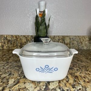 Corning Ware Vintage Cornflower Blue P- 1 3/4 B Quart Casserole Dish